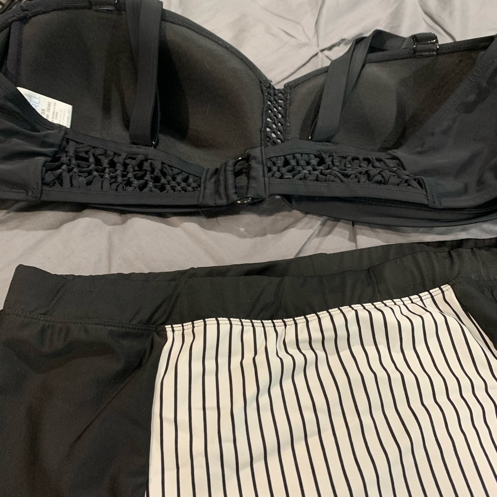 Womans two piece swimsuit size 3x